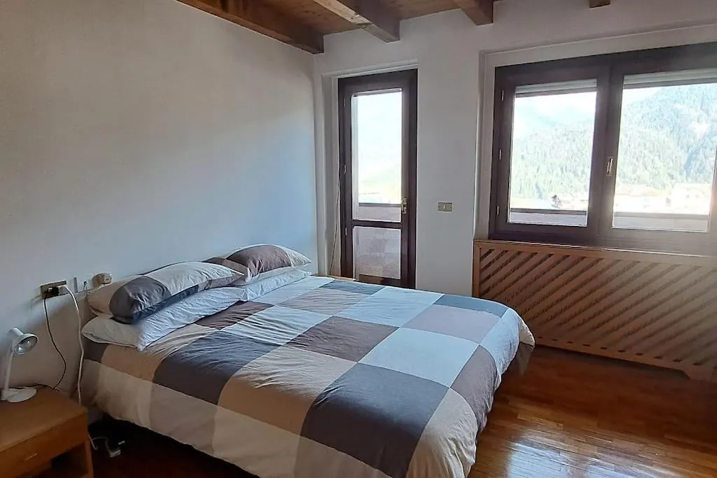 Appartement Attico Con Vista Sulle Dolomiti à Calalzo di Cadore