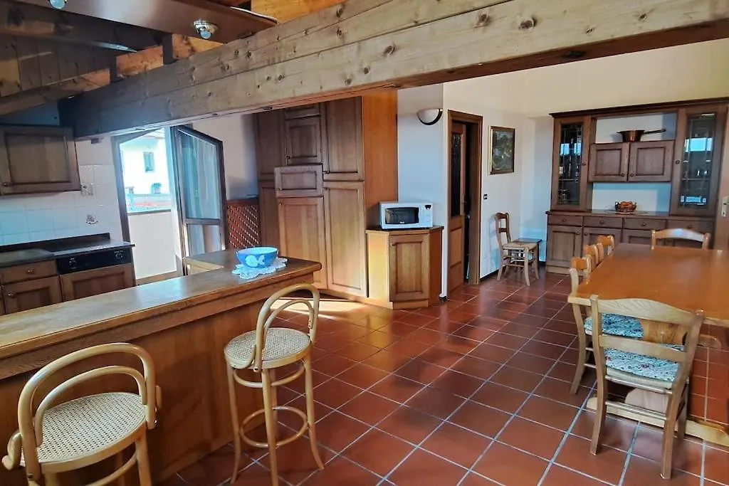 Appartement Attico Con Vista Sulle Dolomiti à Calalzo di Cadore